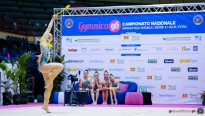 motto viareggio bonuccelli martina un clavette sfe00986a copia simone ferraro ph copia